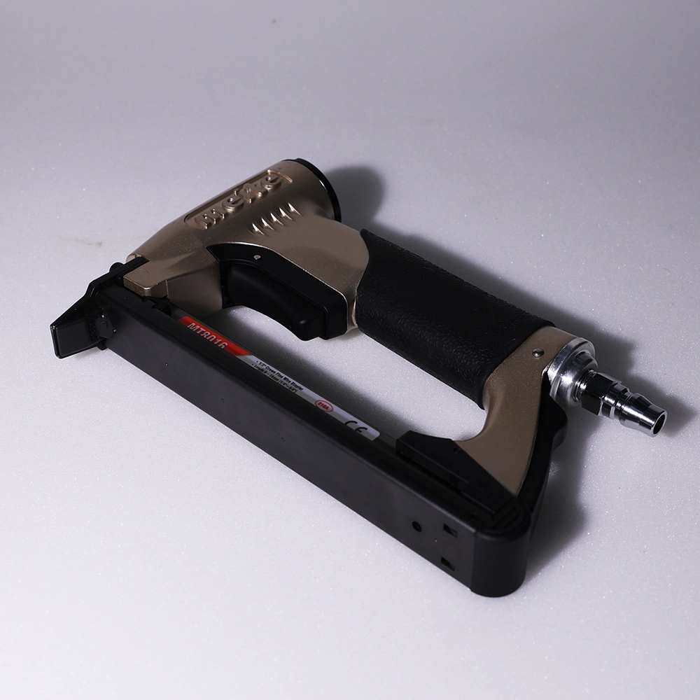 Staple gun MT8016