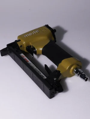 Սկոբի դակիչ 8016B